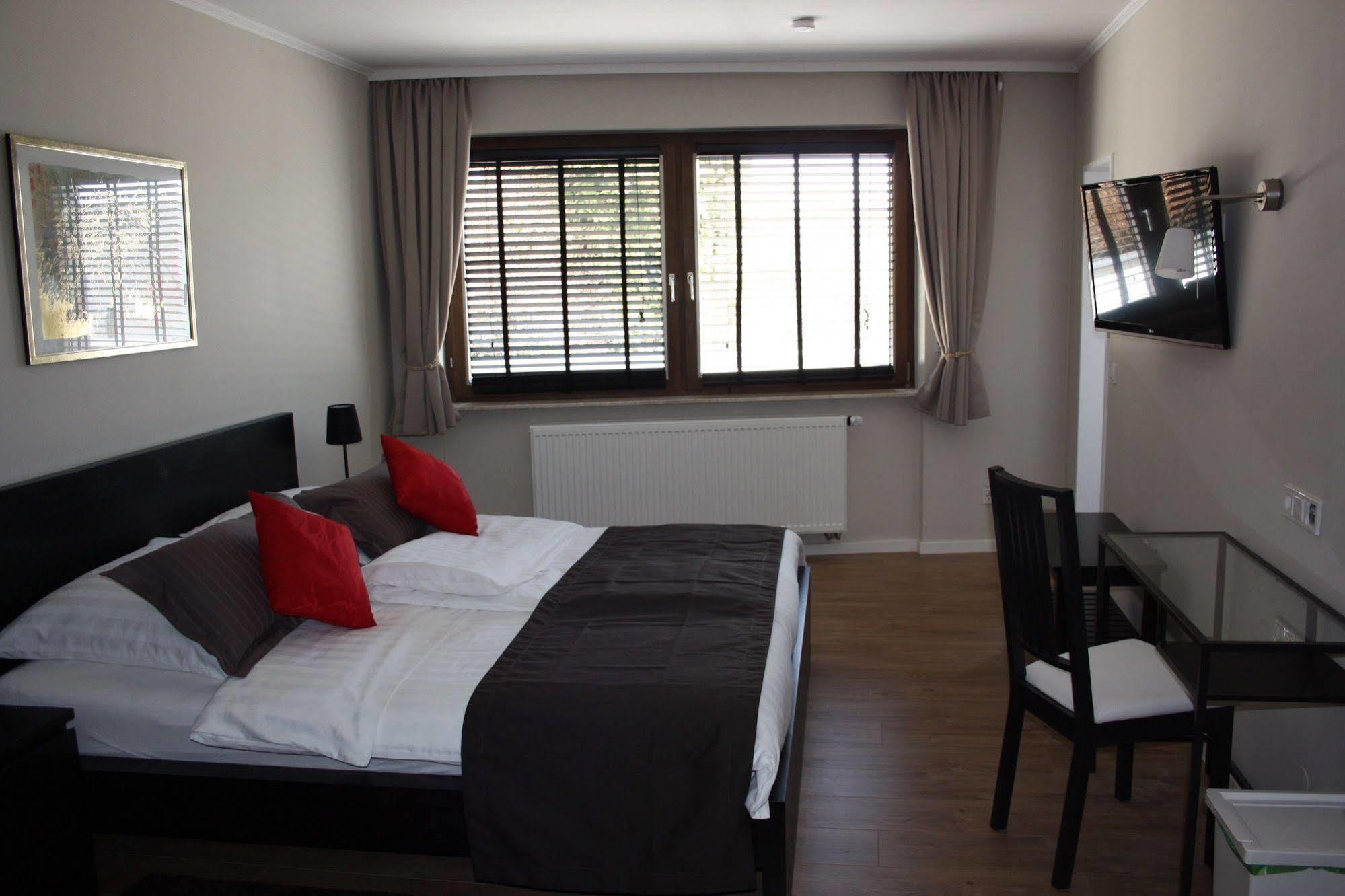 Wohnraum Hotel & Gaestehaus Gusterath Zewnętrze zdjęcie